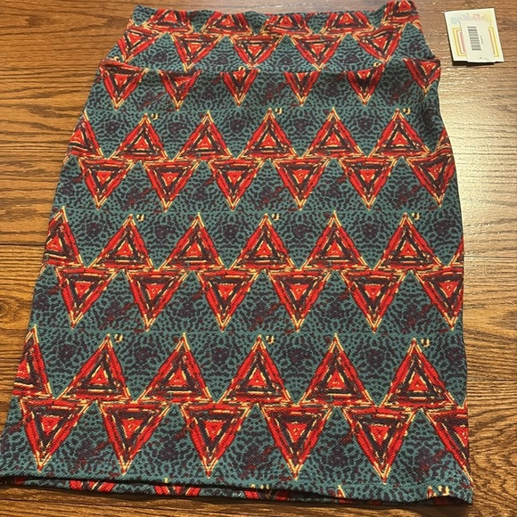 Lularoe NWT Cassie pull on pencil skirt geometric triangle print wide waist  S - Picture 1 of 10